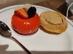 -咖啡苑自助餐厅·中国大饭店
