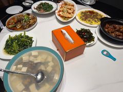 -鑫悦楼煎蟹·16年海鲜大排档