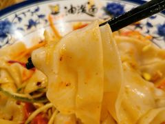 油泼扯面-陕味食族油泼面·小炒盖码面(双榆树店)
