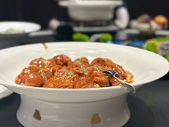 -鞍山大白鲨美食酒店