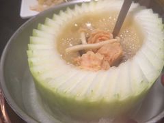 -得意咚瓜·顺德鱼生·冬瓜火锅(深圳首店)