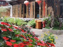 -民食香·腊排骨野生菌美食(木府店)