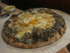 松露披萨-Mercato莫卡多露台餐厅与酒吧(K11店)