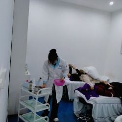 -蕾特恩专业祛痘