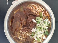 -薛记襄阳香辣牛肉面(平安路店)