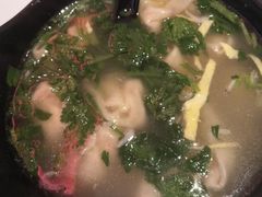 上海小馄饨-小杨生煎(湟普汇店)