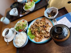 -炼火烤肉店