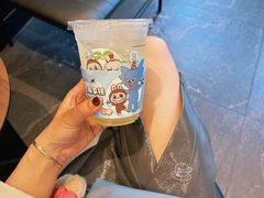 -瑞幸咖啡(江汉路中山大道店)