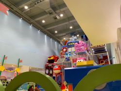 -乐多星球潮玩中心(沈阳嘉里城店)