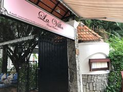 -La Villa French Restaurant