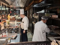 -飨食汇全日制餐厅·昆山皇冠假日酒店(九方店)
