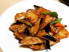 -关东小磨东北菜(上海长风大悦城店)