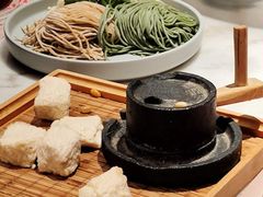 -煲宫猪肚鸡(晶品店)