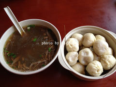 松毛汤包-佬钱湾仔(衣裳街店)