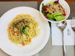 -燕庭·纯燕窝·甜品下午茶(南京西路店)
