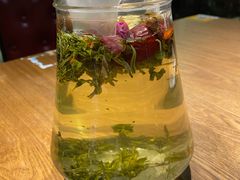 -小河公主秘制烤羊腿(小绿谷店)