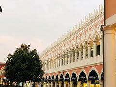 -VENCHI 闻绮(上海佛罗伦萨小镇店)