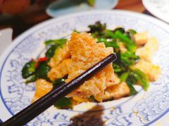 菠菜拌面筋-胖老汉(北京路店)