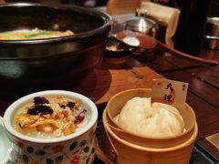 -银米·云南传统过桥米线(双廊黑金冠店)
