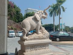 -爱晚亭(大东海广场店)