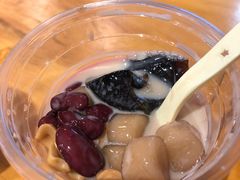 -八婆婆烧仙草(中山路店)