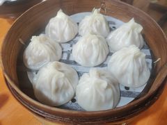 -莱莱小笼·乔艾