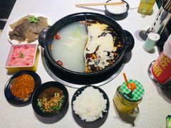 -正宗钢管厂五区·小郡肝火锅·串串香(商品街总店)