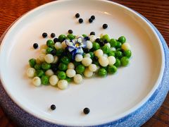 大珠小珠落玉盘-映水芙蓉(上海万象城店)