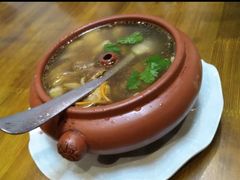 -小厨子私房菜·云南美食店