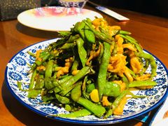 扁豆肉丝-娄三少·老北京春饼烤鸭家常菜(方庄店)