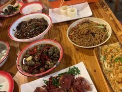 -冶建镜子·老南昌大排档·江西虾王(总店)