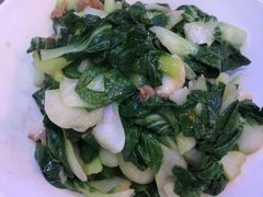 -霄汉牛三鲜湖北砂锅菜(万松园2店)