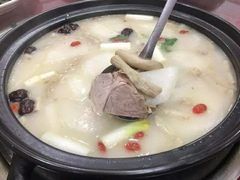 -去吃小龙虾·江湖菜·烧烤(南滨路店)