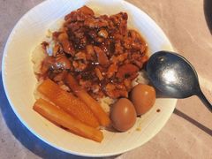 台湾卤肉饭-雷泰泰台式胡椒虾(滨江金铂湾店)