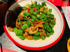 爆炒卤肥肠-蛙三泡椒牛蛙(万象城店)