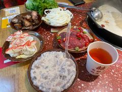 -赵美丽·重庆社区火锅·直营店(火车东站·中豪国际店)