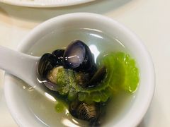 -鑫悦楼煎蟹·16年海鲜大排档