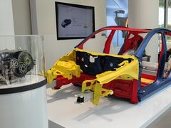 -TESLA 特斯拉(广州天环广场体验店)