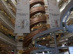 -新世界大丸百货