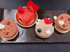 -Salon de The de Joel Robuchon(外滩18号店)
