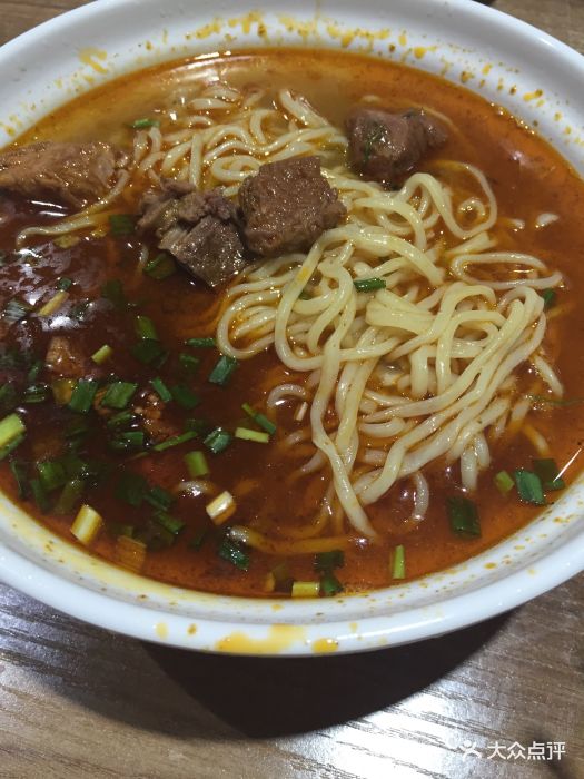 徐记口蘑老面馆红烧排骨面图片 - 第1张