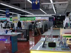-家乐福(四元桥购物中心店)