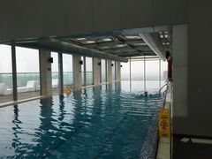 -上海浦东康桥绿地假日酒店