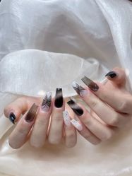 -Fanni美甲美睫皮肤管理