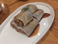 水晶牛肉香菜肠粉-粤域茶餐厅