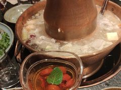 -老墙根涮肉·铜锅·烧烤(欢乐谷·王四营店)