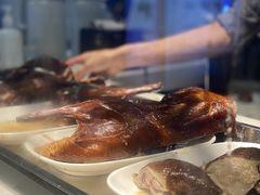 -正東记港味烧腊餐室(天鹅湖银泰城店)