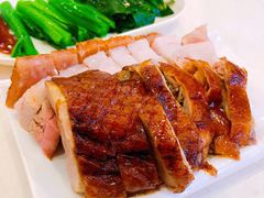 烧腊三拼-香港新发烧腊茶餐厅(万象店)