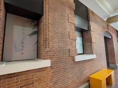 -潮一不贰·法式甜品·生日蛋糕·西式简餐(外滩店)