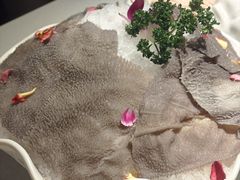 -茅草房·河畔园林火锅